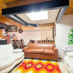 ** Bed & Breakfast Smile Back Canada