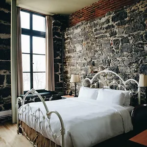 **** Inn Du Vieux Port By Gray Collection Canada