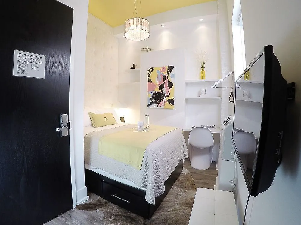 Hotel Baystreet Hotel/Motel Toronto